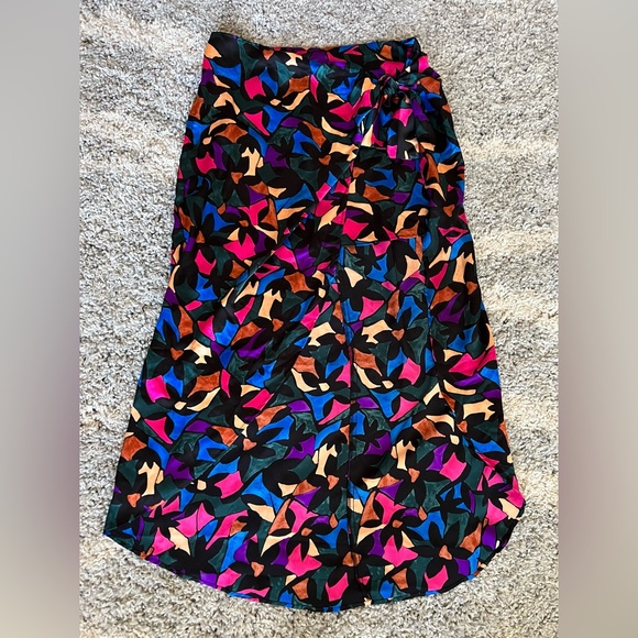 NWT: Show Me Your MuMu Wrap Me Up Skirt Mosaic Magic Luxe Satin Size Large - Picture 5 of 6